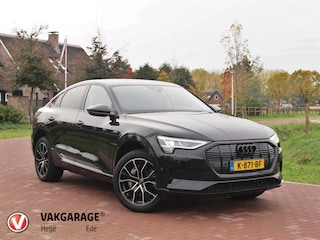 Audi E-tron 55 quattro edition 95 kWh | SOH 92% | DAB | Black Optic | Parkeersensoren | NL-Auto |