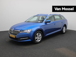 Skoda Superb Combi 1.5 TSI ACT Business Edition | TREKHAAK | KEYLESS ENTRY/START | ACC | VIRTUAL COCKPIT | PARKEERSENSOREN ACHTER | NAVI |