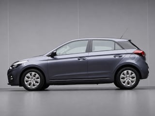 Hyundai i20 1.0 T-GDI Sport (APPLE CARPLAY,NAVI,CAMERA,CRUISE,PDC,LANE ASSIST,ELEKTRISCH PAKKET,SPORTSTOELEN,NETTE STAAT)