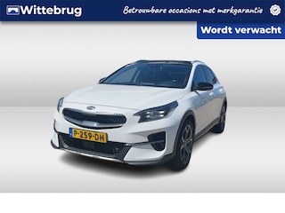 Kia XCeed 1.6 T-GDi DynamicPlusLine / Panoramadak / JBL Audio / Elektrische Achterklep / Digitale Cockpit / Achteruitrijcamera / Stuur + Stoelverwarming