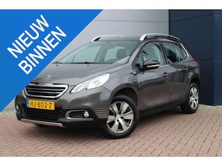 Peugeot 2008 1.2 PureTech Urban Cross TREKHAAK - NAVIGATIE