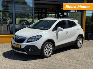 Opel Mokka 1.4 Turbo 140pk Cosmo - schuif/kantel dak - winterpakket