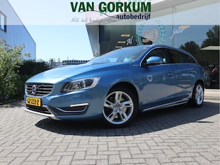 Volvo V60 2.4 D6 Twin Engine R-Design Climate / Leder / Trekh / Elekramen Export