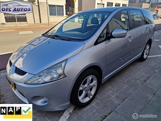 Mitsubishi Grandis 2.4-16V Intense 2011 Trekhaak onderhoudsbeurt en APK gehad.