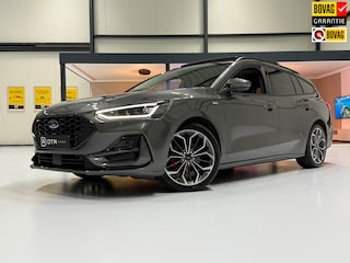 Ford Focus 155PK 1.0 EcoBoost Hybrid ST Line X |Pano |Trekhaak |Carbon |Facelift |Navi |Winterpakket| ACC