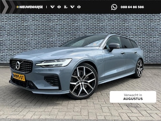 Volvo V60 2.0 T6 Recharge AWD R-Design | Plug-in Hybrid (PHEV) | Black Pack | Polestar Lichtmetalen Velgen 20 inch | Trekhaak | Panoramadak | Harman Kardon Audio | Keyless Entry | Elektrische Achterklep | Elektrisch Verstelbare Voorstoelen | Navigatie | Apple Carplay | Android Auto