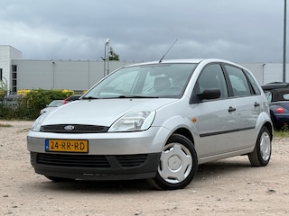 Ford Fiesta 1.3 Ambiente/ ZEER STERK/ LAAG KM
