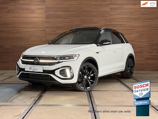 Volkswagen T-Roc 1.5 TSI R-Line Black Style | Panorama|IQ.Light|ACC|Discover Pro|Beats | Trekhaak | Camera | Trekhaak