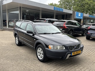 Volvo XC70 2.5T AWD Momentum Schuifdak 7 Persoons