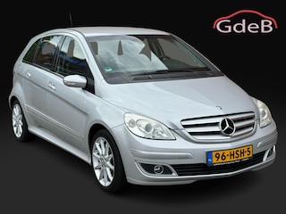 Mercedes-Benz B-klasse 180 AMBITION automaat