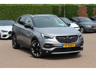 Opel Grandland X 1.2 Turbo Innovation / Trekhaak / Camera / Leder / Keyless / 18'' / CarPlay / Stoelventilatie+Verwarming / Stuurverwarming / DAB / Cruise Control
