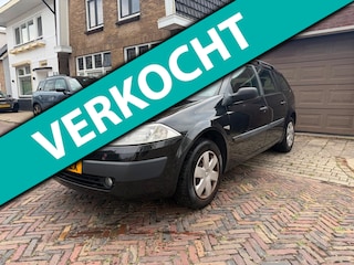 Renault Mégane Grand Tour 1.6-16V Expression