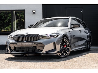 BMW 3-serie Touring 330e M Zetels Pano H&K M340 Grote Accu