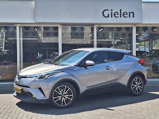 Toyota C-HR 1.8 Hybrid Style | Dodehoekherkenning, Navigatie, Parkeersensoren, Stoel + Stuurverwarming, DAB, Keyless, 18 inch