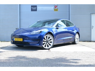 Tesla Model 3 Standard RWD Plus 60 kWh LFP accu, Trekhaak (1.00kg), 19" Alu, AutoPilot3.0