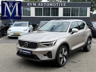 Volvo XC40 1.5 T4 Plug-in hybrid Plus Bright VOLVO DEALER ONDERHOUDEN | PANO| 360 CAMERA| HARMAN KARDON| STOEL + STUURVERWARMING|