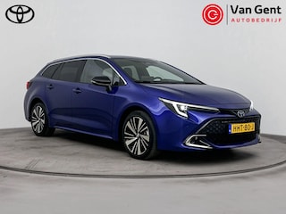Toyota Corolla Touring Sports Hybrid 140 Dynamic | Apple Carplay / Android Auto | Stoelverwarming | Parkeersensoren voor/achter | Adaptive Cruise | Keyless | Clima | Camera | Full LED | 17 inch