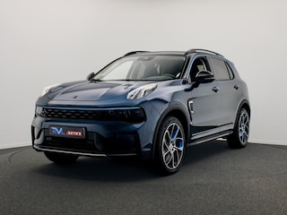 Lynk & Co 01 1.5 261PK Plug-in Hybrid *Zwarte Hemel* 360° Camera Pano/dak Apple/Carplay Adaptive/Cruise