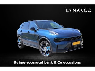Lynk & Co 01 1.5| 360 camera met 3d view | panodak | stoelverwarming |Android auto & Apple carplay |dab | adaptive cruise control | sfeerverlichting |