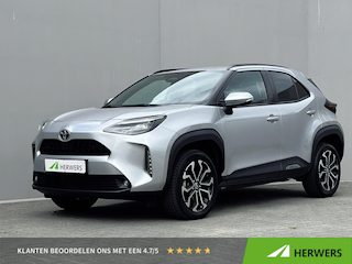 Toyota Yaris Cross 1.5 Hybrid 115 Dynamic / Dealer onderhouden / Navigatie via abbo of Apple Carplay Android / Stuur-, stoel- en voorruitverwarming / Climate control / 17 LM wielen /