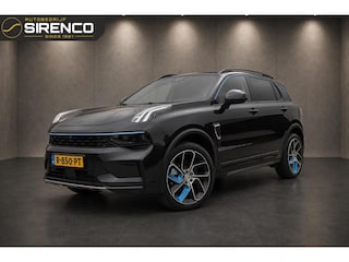 Lynk & Co 01 1.5 | Plug-in hybride | 20 " wielen | panoramadak | black magic | led | 360 camera | 3d view |
