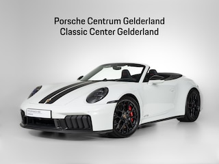 Porsche 911 Carrera 4 GTS Cabriolet