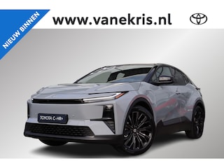 Toyota C-HR Executive AWD 77 kWh, € 2.500 Inruil Voordeel ! Panoramadak, Apple carplay / Android auto.
