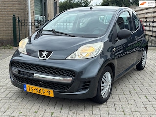 Peugeot 107 1.0-12V Urban Move |airco | recent nieuwe apk | rijd super !