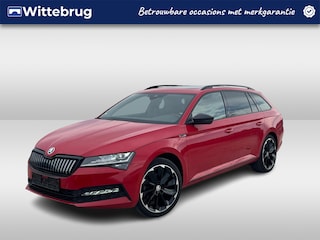 Skoda Superb Combi 1.4 TSI iV 218pk Sportline DSG Automaat / Panorama schuifdak / Navigatie / LED Matrix / LM 19 inch / Wegkl Trekhaak / Camera