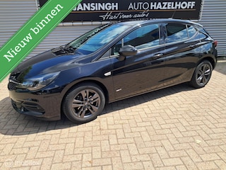 Opel Astra 1.2 Design & Tech
