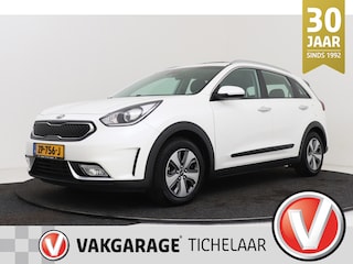 Kia Niro 1.6 GDi DynamicLine | Afn. Trekhaak | Panoramadak | Climate | Cruise | Org. NL | Camera | PDC | CarPlay |