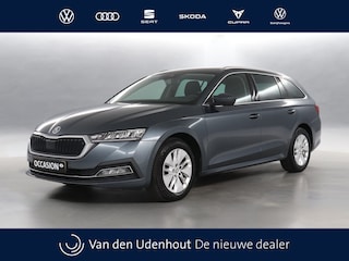 Skoda Octavia Combi 1.0 e-TSI Business Edition DSG / Navigatie / Cruise Control / Trekhaak