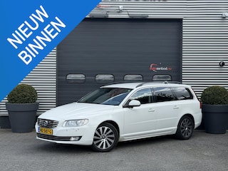 Volvo V70 2.0 D4 Summum | Navigatie | Lederen Bekleding | Stuur/Stoelverwarming | Trekhaak | Elektrische Achterklep |