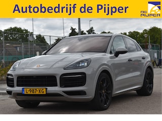 Porsche Cayenne 3.0 E-Hybrid 462 pk Chrono | NL-Auto | Luchtvering | Pano |Standkachel | 360 gr.camera | Full LED | Netjes