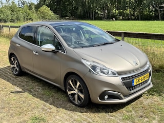 Peugeot 208 1.2i !!MOTORKAPOT!! Navigatie-Cr.contr-Clima-Panoramadak-Parkeersensoren-Lm17"velgen