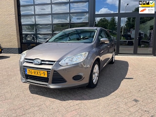 Ford Focus 1.6 TI-VCT Trend , Airco, Trekh, Navigatie