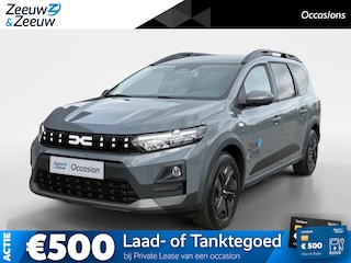 Dacia Jogger 155PK Hybrid Expression 7p. Automaat | DEMO | 7 Zitplaatsen | Camera | Parkeersensoren | Apple CarPlay/Android Auto | Cruise Control | Climate Control | Digital Cockpit | Armsteun | Licht & Regen Sensor |