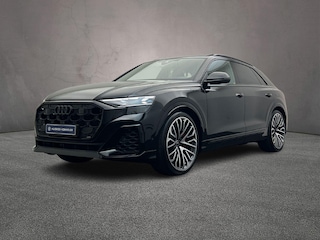 Audi Q8 60 TFSI e 490PK quattro Pro Line S Competition | Trekhaak | 23-Inch | Panoramadak | B&O | Servo | Ventilatie/Massage | Head-Up | Top-View | Advanced-Onderstel | Geheugen-Voorstoelen | Ambient-Light |