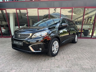 Peugeot 5008 1.2 PureTech Blue Lease Executive 7p | Trekhaak | PDC | Carplay | Cruise | Navi | Volledig onderhoud |