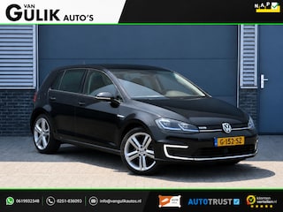 Volkswagen Golf E-DITION | Camera | ACC | Navigatie | Carplay | Trekhaak |