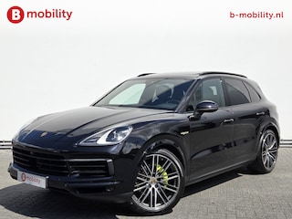 Porsche Cayenne 3.0 E-Hybrid Sport Chrono Panoramadak Dealer Onderhouden! | Adaptive Cruise Control | LED PDLS | 360 Camera | DAB Audio