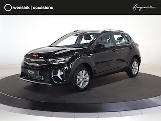 Kia Stonic DynamicLine 1.0 T-GDi MHEV | LED-koplampen | Cruise Control | Achteruitrijcamera | Dakrails | lichtmetalen velgen | Digitaal Dashboard Appel CarPlay/Android Auto | Climate Control |