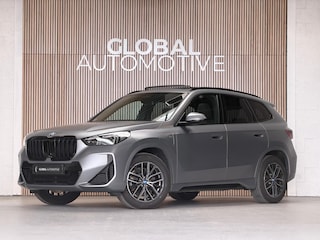 BMW X1 XDrive30e M sport - 326PK - PANORAMADAK - 360 CAMERA - HEAD UP