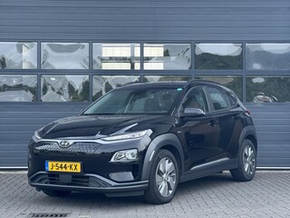 Hyundai Kona EV COMFORT 64 KWH (100% SOH) I 3-FASE LADEN I WARMTEPOMP I ADAPTIVE CRUISE CONTROL I P-CAMERA