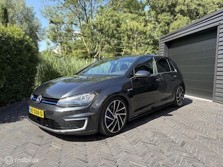Volkswagen Golf 1.4 TSI GTE|Sport uitlaat|Verlaagd |Carplay|