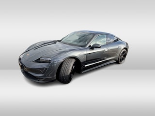 Porsche Taycan 4S Performance 84 kWh / Panoramadak / 360Camera / Passenger Display / Luchtvering / 21'' / Sportchrono / Bose / Stoelverwarming / Dodehoek / DAB / ACC / Warmtepomp