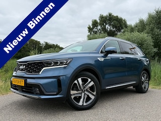 Kia Sorento 1.6 T-GDI Hybrid ExecutiveLine Automaat | 7 Persoons | BOSE | 360 Camera | Panoramadak | BSD | Leder | Clima | LED