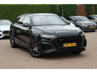 Audi Q8 55 TFSI e quattro Pro Line Plus / Trekhaak / 360Camera / Head-up / Softclose / Matrix LED / 22'' / RS Seats / B&O / Sfeerverlichting / Stoelmassage+Ventilatie / Stuurverwarming / Dodehoek / DAB / ACC