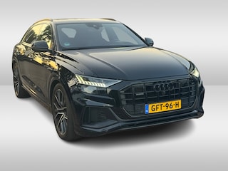 Audi Q8 55 TFSI e quattro Pro Line Plus / Trekhaak / 360Camera / Head-up / Softclose / Matrix LED / 22'' / RS Seats / B&O / Sfeerverlichting / Stoelmassage+Ventilatie / Stuurverwarming / Dodehoek / DAB / ACC