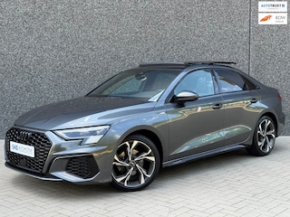 Audi A3 LIMOUSINE 35 TFSI S-Line | Pano | Sfeerverlichting | Carplay | B&O | Matrix | ACC | Rijstrook assistent | Virtual cockpit